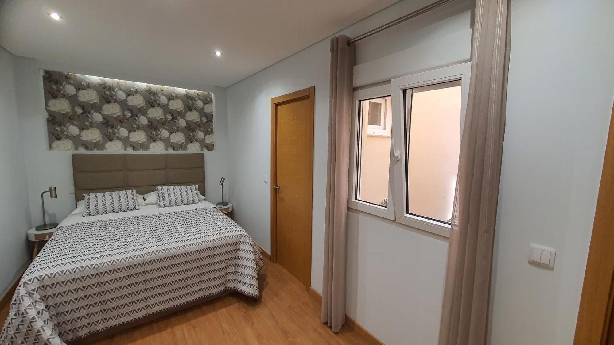 Marques Garden With Parking Apartment Porto Bagian luar foto